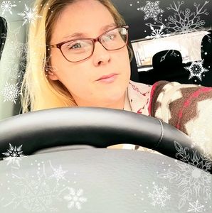 Meet your Posher, Rebecca